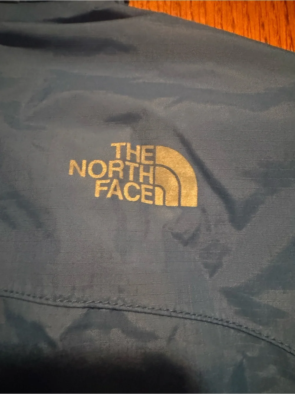 The North Face Boys Resolve Reflective Rain Jacket Blue/Green Size Medium 10-12